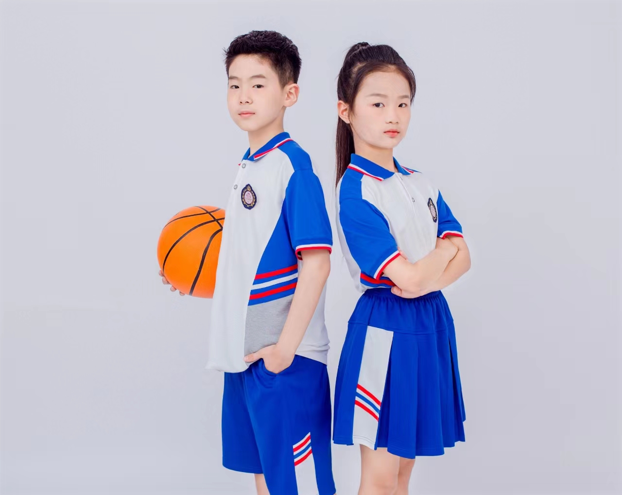 小学生校服